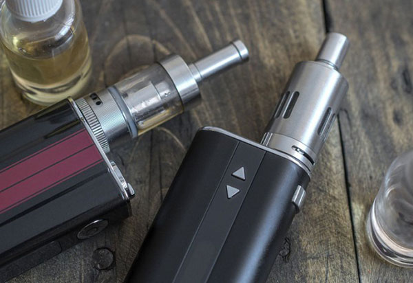 Entidades médicas esperam decisão da Anvisa sobre cigarro eletrônico