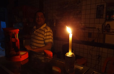 Ministério muda transmissão de energia para evitar apagões no Nordeste