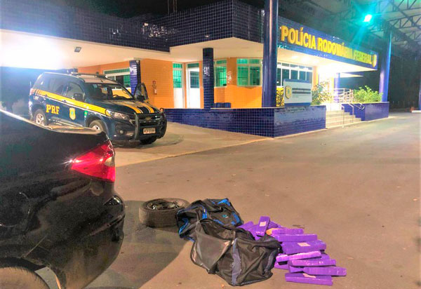 Em Vitória da Conquista (BA), PRF apreende drogas com motorista por aplicativo