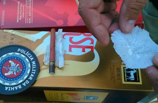 Guanambi: Polícia interrompe festa onde adolescentes faziam uso de drogas e bebidas alcoólicas