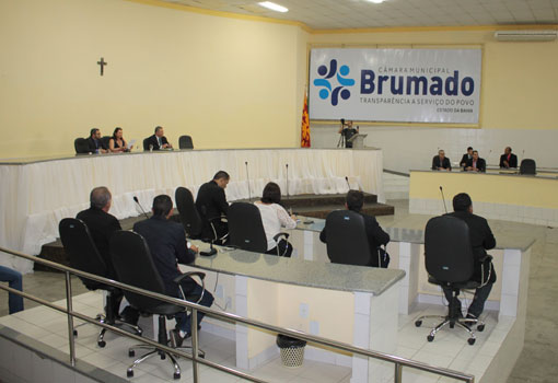 Brumado: maioria dos vereadores aprova obrigatoriedade de aplicação de psicoteste como critério complementar para provimento de cargos efetivos