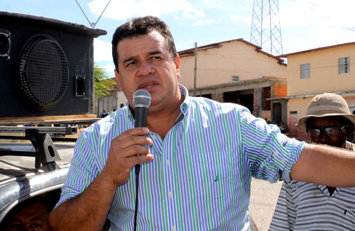 Aracatu: Sessão que votaria Plano de Carreira dos professores não aconteceu