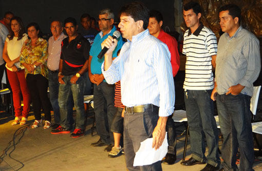 Aracatu: Foi realizado 1º Festival de Terno de Reis