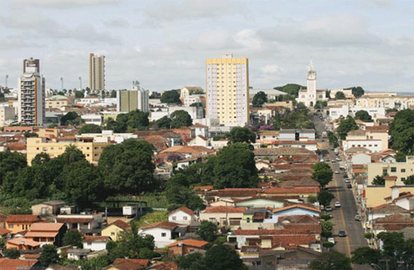 Mulher confunde marido e transa com vizinho