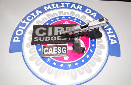 Brumado: Polícia Militar e Caesg apreendem pistola 380