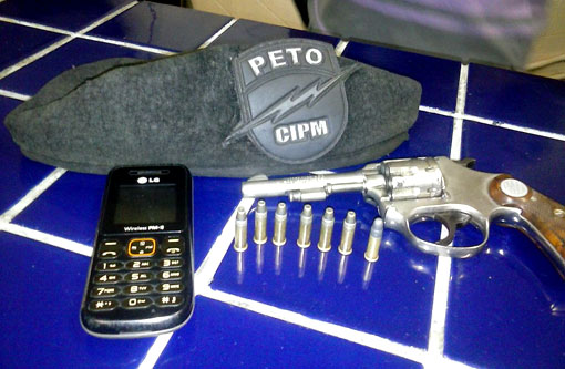 Brumado: Homem é preso em flagrante por porte ilegal de arma