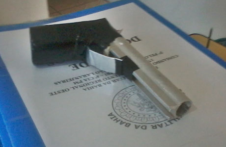 Palmas de Monte Alto: Elemento assalta comércio com arma de brinquedo e é preso por populares