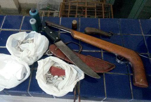 Brumado: Polícia Militar apreende arma caseira na Lagoa Funda