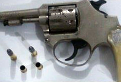 Aracatu: alterado, homem é preso acusado de deflagrar tiros às margens da BA-262