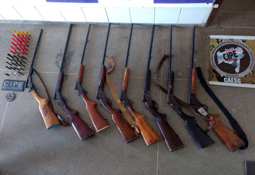 Cipe Sudoeste apreende grande quantidade de armas de fogo em Candiba 