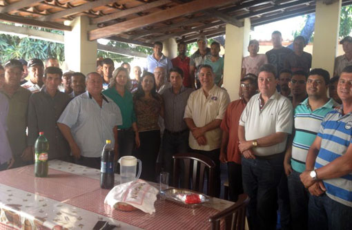 Brumado: Arthur Maia se reúne com lideranças da zona rural