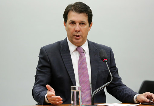 Relator anuncia mudanças na reforma da Previdência; governo quer votar o texto neste mês