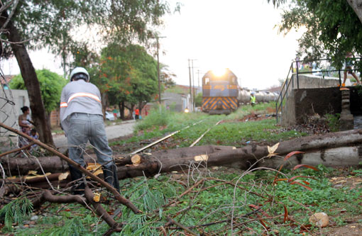 Brumado: Chuva causa estragos na cidade