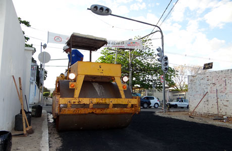 Brumado: Trechos asfaltados para pinturas de faixa de pedestre
