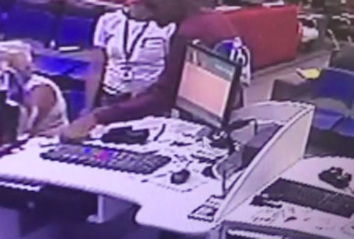 Brumado: homem armado mantém funcionaria refém e assalta a loja Magazine Luíza