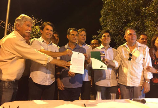 Brumado: foi realizada a assinatura de convênio para pavimentação asfáltica do distrito de Ubiraçaba