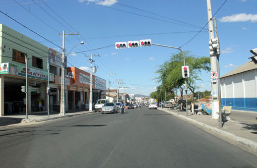 Brumado: senhor de 65 anos de idade cai em golpe de estelionatário 'Pai de Santo'