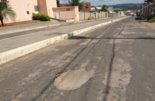 Brumado: Avenida João Paulo I e Rua Rio de Contas receberão pavimentação asfáltica