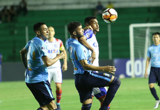 Na Bolívia, Bahia perde na estreia da Sul-Americana