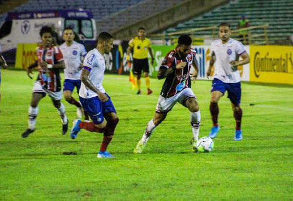 Bahia perde e está fora da Copa do Brasil