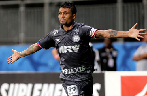 Bahia marca no fim e vence Criciúma na Série B