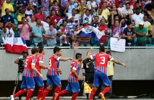Campeonato Brasileiro: Bahia ganha a 4ª em 5 com recorde de público na Fonte