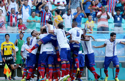 Bahia bate Campinense e avança no Nordestão