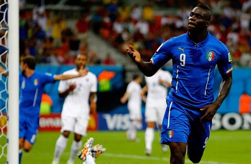 Copa do Mundo: Com gol de Balotelli Itália vence a Inglaterra