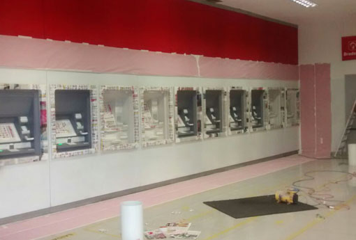 Brumado: clientes reclamam de não conseguirem realizar saques em autoatendimentos do Bradesco