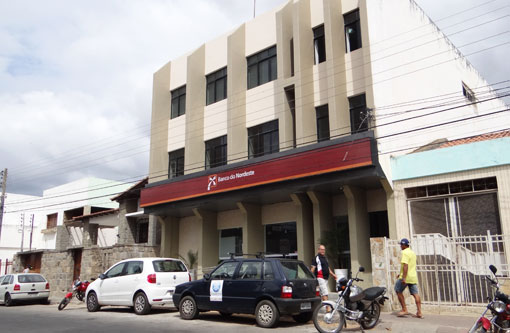 Funcionários do Banco do Nordeste fazem paralisação parcial nesta terça-feira (29)