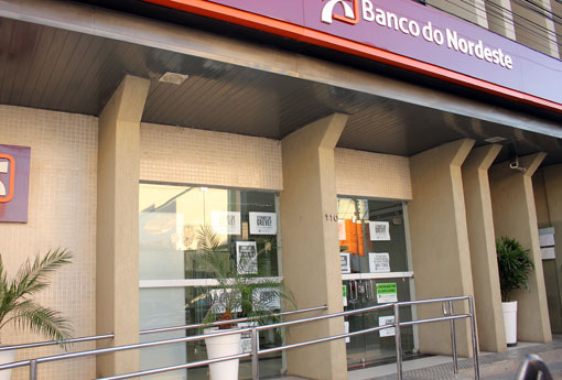 Em todo o país, greve dos bancários chega ao 17º dia sem acordo de reajuste