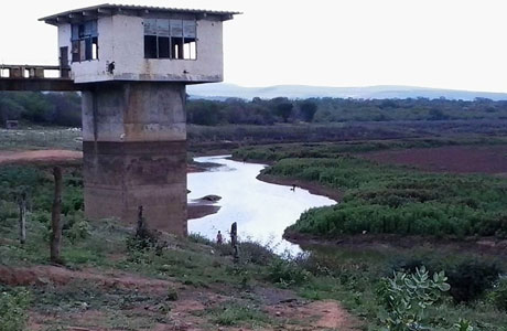 Brumado: Barragem do Rio do Antônio está quase seca