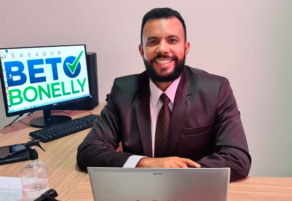 Brumado: Vereador Beto Bonelly apresenta Requerimentos e Indicações aprovados na última sessão do Legislativo