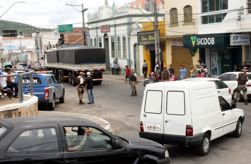 Brumado: Polícia Militar realiza blitz
