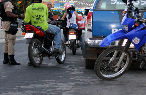 Detran volta a realizar 'blitz' para fiscalizar IPVA de carros; OAB pode recorrer