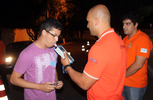 Detran realiza blitz da Lei Seca em Brumado