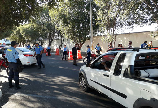 Brumado: durante capacitação, agentes do SMTT participam de blitz educativa e ostensiva