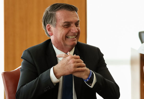 Bolsonaro diz que avalia reduzir para 4% imposto sobre produtos de TI