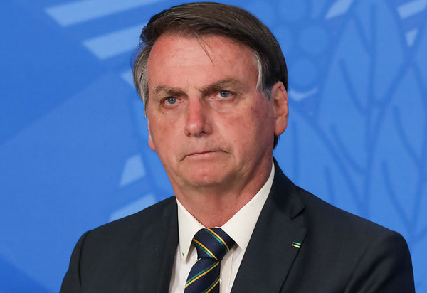 Bolsonaro anuncia envio ao Congresso de projeto que isenta militar de punição em operações