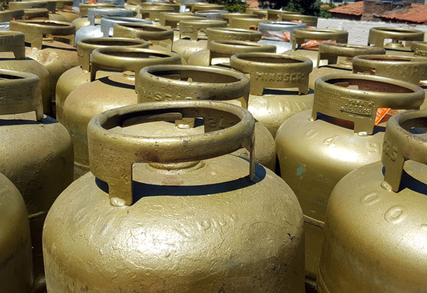 Nesta quinta (05), passa a valer aumento de 4,4% no preço do gás de cozinha; reajuste ainda não chegou na distribuidoras de Brumado