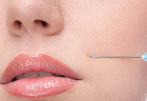 Justiça decide proibir dentistas  de realizar procedimentos estéticos faciais em pacientes, como botox e bichectomia