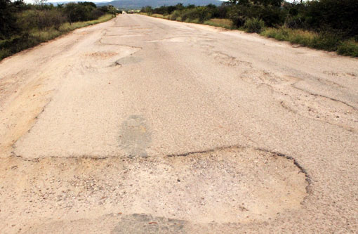 Obras de estradas na Chapada Diamantina estão garantidas