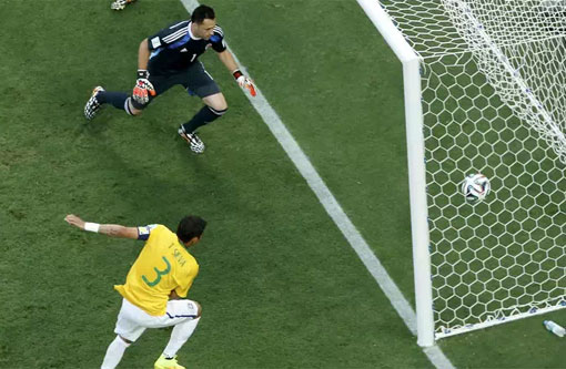 Copa do Mundo: Brasil se impõe contra Colômbia e encerra maldição das 4ªs