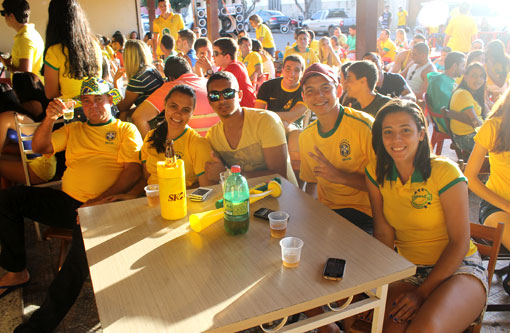 Copa do Mundo: Brumadenses ficam decepcionados com empate do Brasil com o México