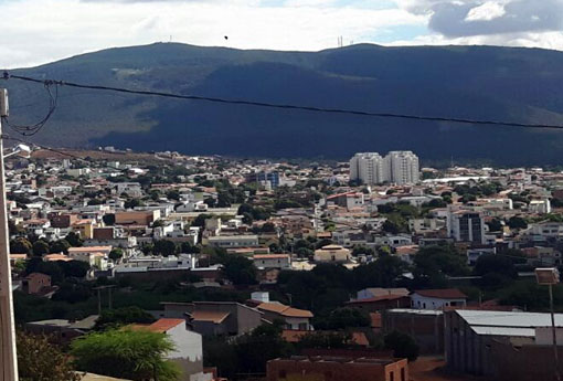 Brumado: homem desconhecido tem solicitado dinheiro em diferentes casas