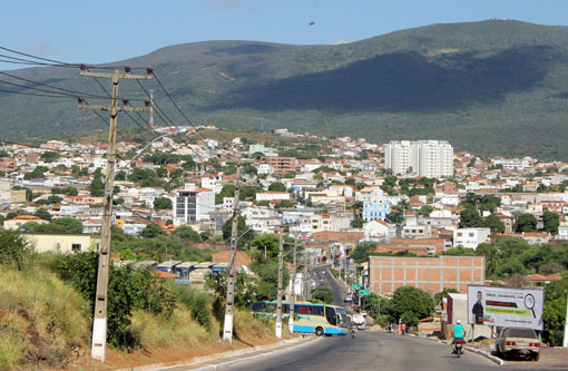Em alguns bairros, brumadenses comemoram com fogos o afastamento da presidente Dilma