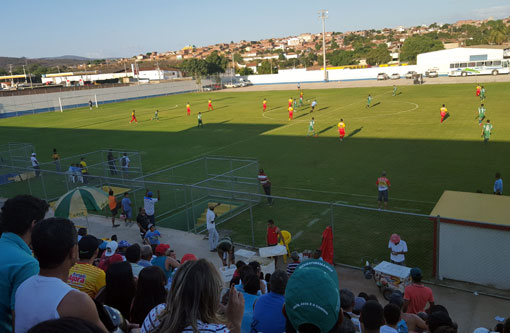 Brumado vence Igaporã por 1x0 pelo Campeonato Intermunicipal