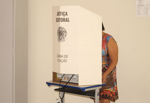 Eleitores podem requerer voto em trânsito a partir desta terça-feira (17/7)