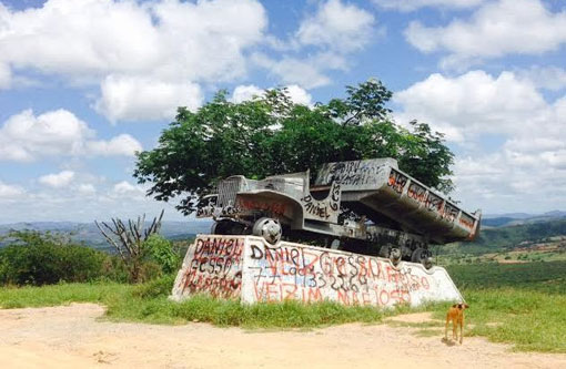 Anagé: Monumento da 2ª Guerra Mundial continua sendo pichado na Serra dos Pombos