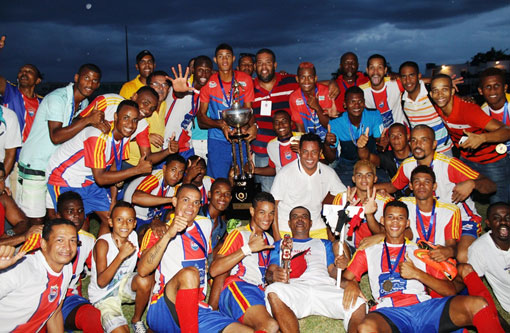 Cachoeira é campeã do Intermunicipal 2014